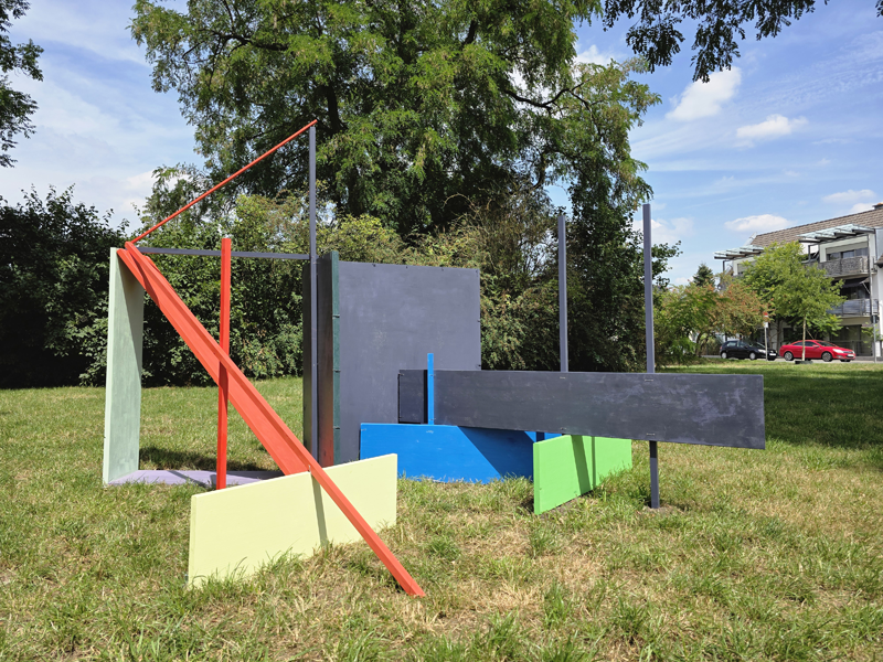 Transformation 17, Installation beim Skulpturenpark Mörfelden 2025 (Kirsten Kötter) Transformation 17, Installation beim Skulpturenpark Mörfelden 2025 (Kirsten Kötter)
