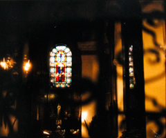 Kirsten K&ouml;tter: Foto zu Site-specific painting, 20.05.2004, Warschau, Kirche