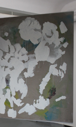 Flecken / Blotches, Kreidegrund auf ungrundierter Leinwand / Gesso on unprimed Canvas, 26.-28.6.2015, 48-Stunden-Neuk&ouml;lln, Albert-Schweitzer-Schule, von Kirsten K&ouml;tter