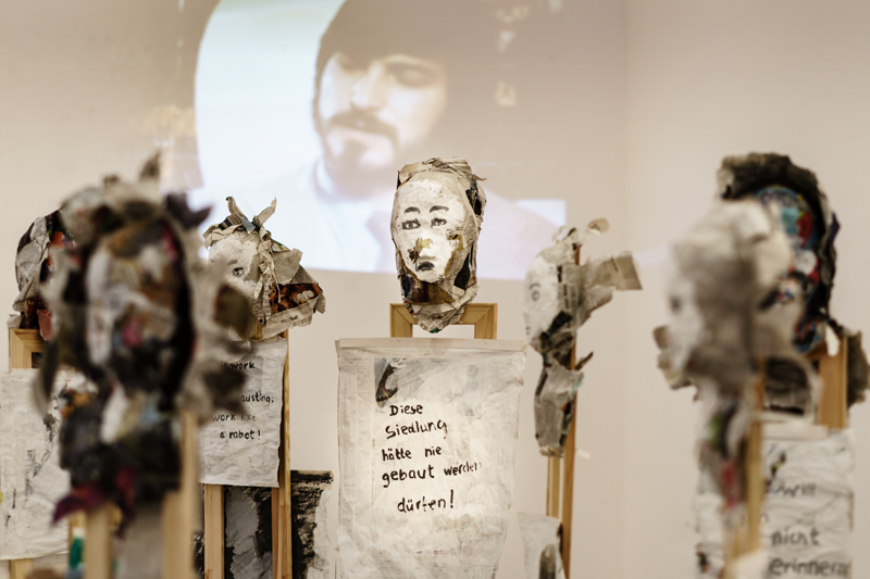 Kirsten Kötter: Why are Apple ...? / Warum sind Amazon ...?, Installation Marburger Kunstverein, 05.05.-25.06.2020, Exhibition view