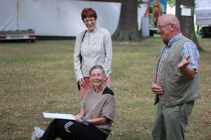 2025-08-21_malathon-chemnitz_41_besucher_2968, watercolour, 24 × 32 cm (Kirsten Kötter)